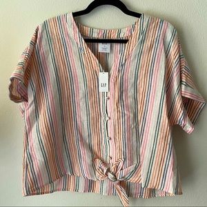 NWT GAP Colorful Tie/Knot Shirt😎